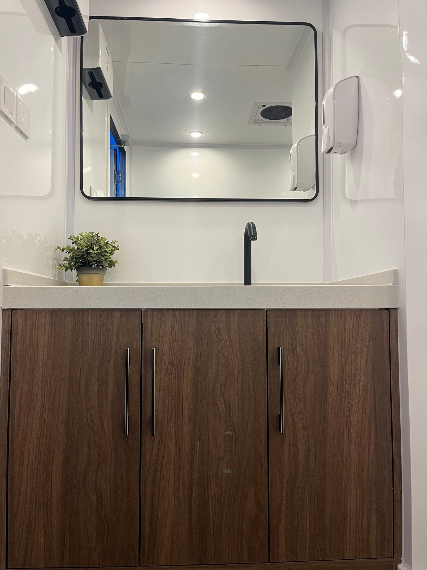 2 - Stall Luxury Restroom Trailer