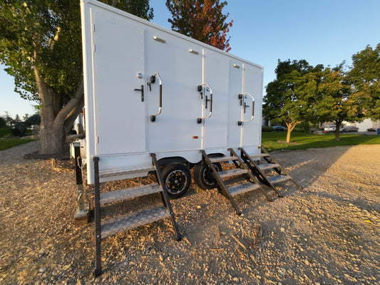 3 - Stall Luxury Restroom Trailer