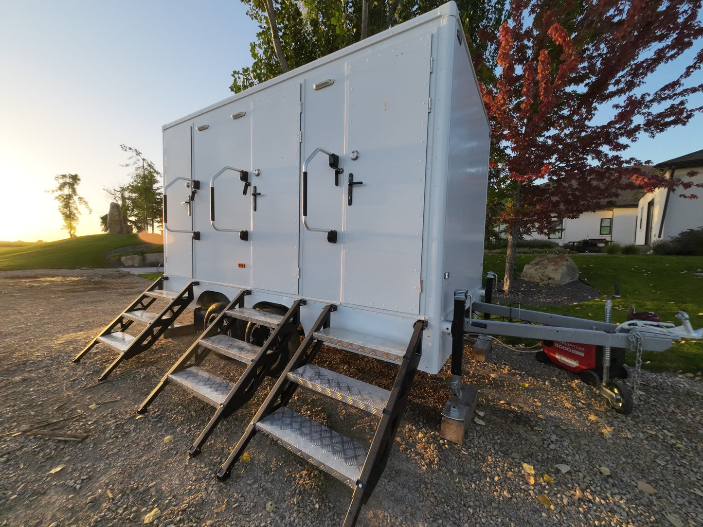 3 - Stall Luxury Restroom Trailer